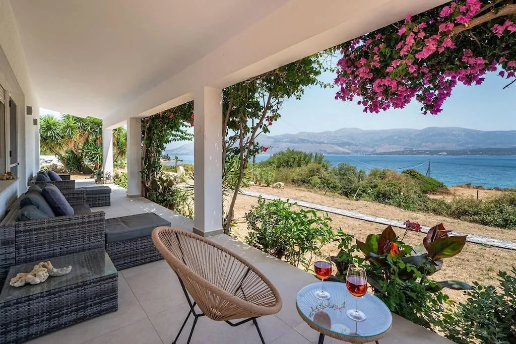 Villa Aionia In Lepeda Lixúri 0*,